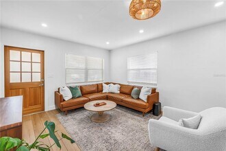 2621 17th Ave N in St. Petersburg, FL - Building Photo - Building Photo