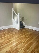 1573 Mary St in Bristol, VA - Foto de edificio - Building Photo