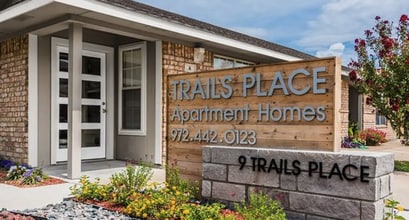 Trails Place Apartment Homes in Wylie, TX - Foto de edificio - Building Photo