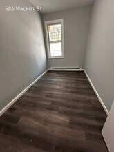 486 Walnut St in Yonkers, NY - Building Photo - Building Photo