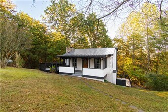 250 Nottingham Wy in Fairmount, GA - Building Photo - Building Photo