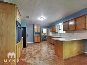 23640 1st St in New Caney, TX - Building Photo - Building Photo