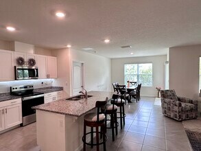 34 Honeybell Wy in Ormond Beach, FL - Building Photo - Building Photo