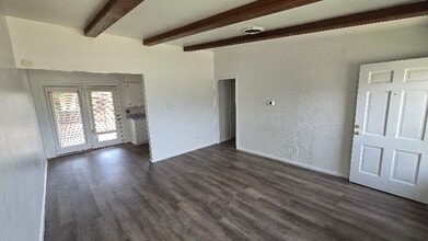 1937 66th St in Lubbock, TX - Building Photo - Building Photo