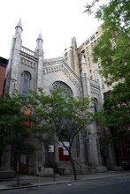 135-139 W 4th St in New York, NY - Building Photo - Building Photo
