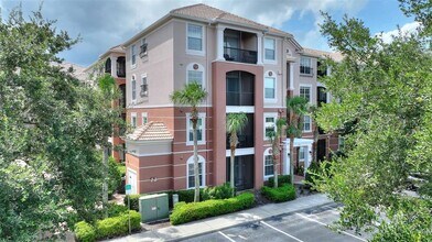 1351 Venezia Ct in Davenport, FL - Building Photo - Building Photo