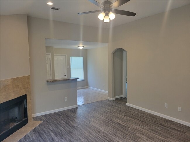 8110 Cannon St in Houston, TX - Building Photo - Building Photo