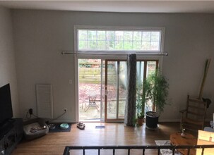 1512 Chatham Colony Ct in Reston, VA - Building Photo - Building Photo