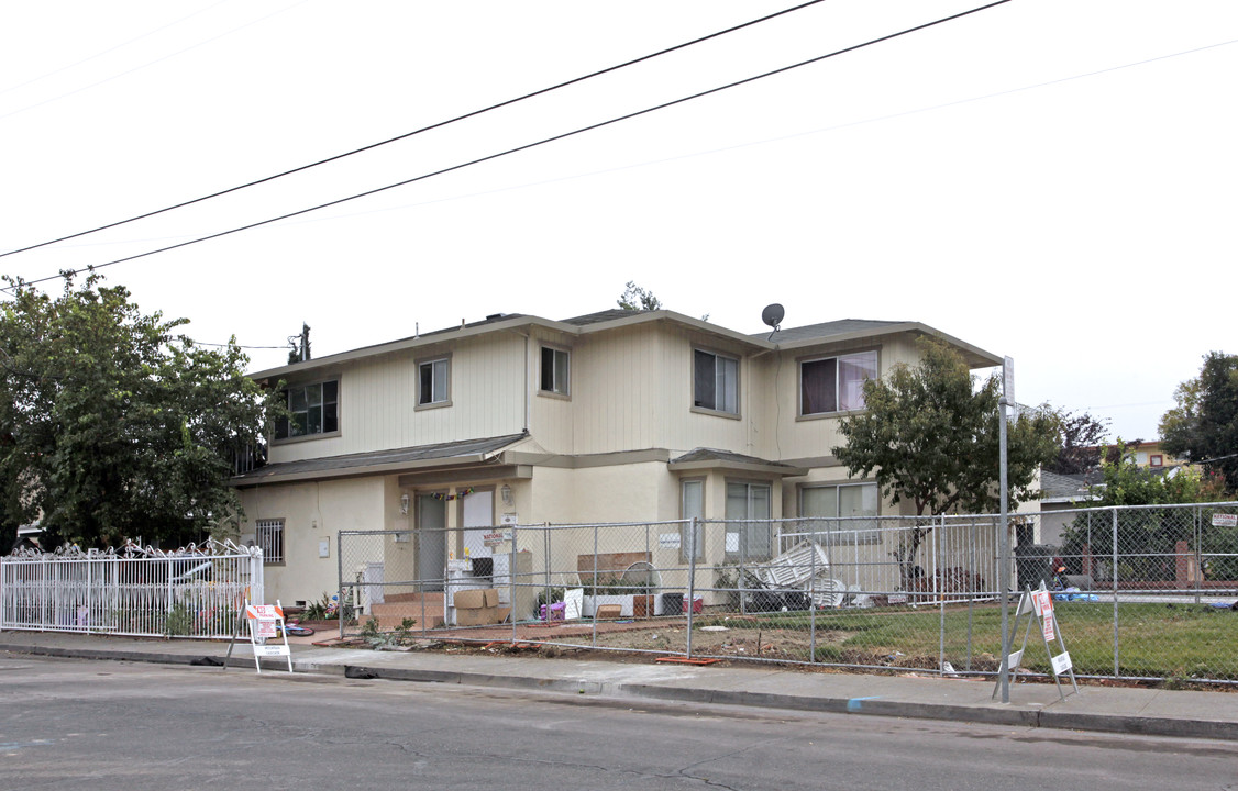 2900-2906 Curtis Ave in Redwood City, CA - Building Photo