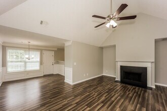 11758 Registry Blvd in Hampton, GA - Building Photo - Building Photo