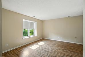 1005 Scarlet Oak Ct S in Chesapeake, VA - Building Photo - Building Photo