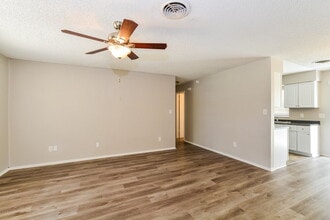 10945 Tangora St in Orlando, FL - Building Photo - Building Photo