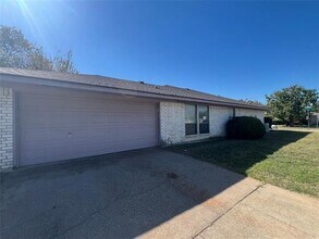 6401 San Juan Ave in Fort Worth, TX - Building Photo - Building Photo