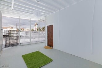 3008 Lawndale St in Las Vegas, NV - Building Photo - Building Photo