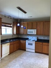 7846 Jester Park Dr in Huntersville, NC - Foto de edificio - Building Photo