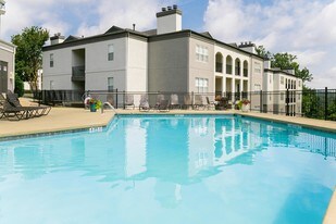 WildForest Apartments