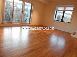 377 Summer St-Unit -5 in Somerville, MA - Building Photo - Building Photo
