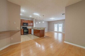 750 Canyon Oak Loop in Richmond Hill, GA - Building Photo - Building Photo