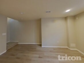 1508 Ponderosa Dr, Unit 211 in Severance, CO - Foto de edificio - Building Photo