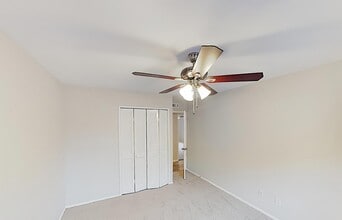 4105 Hartford Dr in Garland, TX - Building Photo - Building Photo