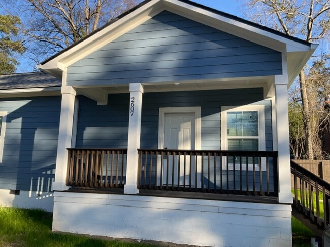 property at 2607 Beech Ave Ln