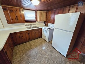 1364 Crescent Dr in Cookeville, TN - Building Photo - Building Photo