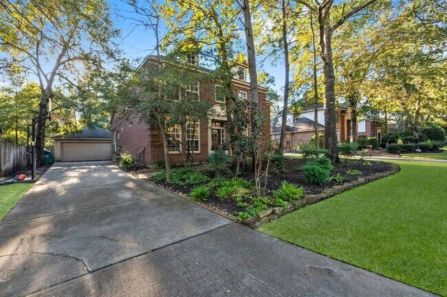 property at 186 W Amberglow Cir