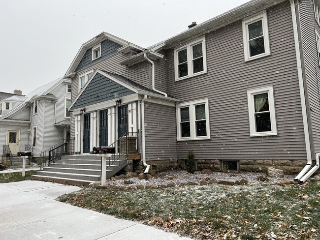 118 E Franklin St, Unit 118