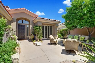 280 Gold Canyon Dr in Palm Desert, CA - Foto de edificio - Building Photo