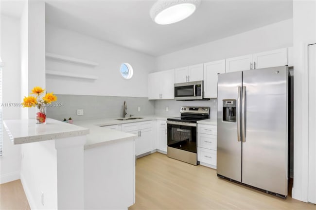 4465 SW 160th Ave in Miramar, FL - Building Photo - Building Photo