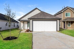 13453 Musky Dr in Conroe, TX - Building Photo