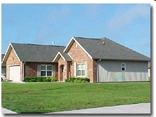 Cloverhill Estates in Battlefield, MO - Building Photo