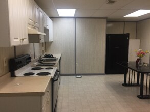 12309 Cherry Branch Dr in Clarksburg, MD - Building Photo - Building Photo