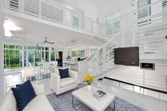 3861 Kumquat Ave in Miami, FL - Building Photo - Building Photo