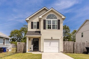 116 Truxton Ave in Portsmouth, VA - Building Photo