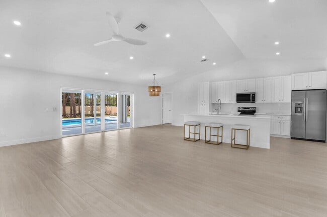 6970 130th Ave N in West Palm Beach, FL - Building Photo - Building Photo