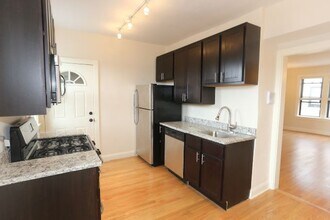 4045 N Ashland in Chicago, IL - Building Photo - Building Photo