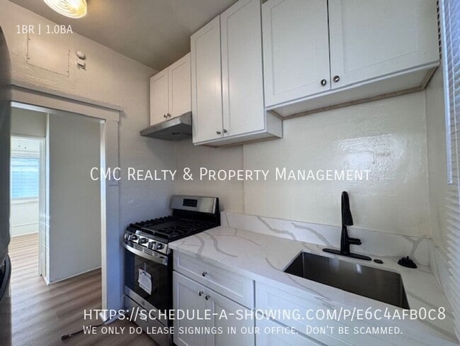 426 W 9th St in Long Beach, CA - Building Photo - Building Photo