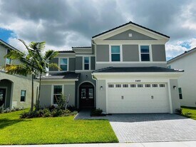 5468 Pecan Dr in Westlake, FL - Building Photo