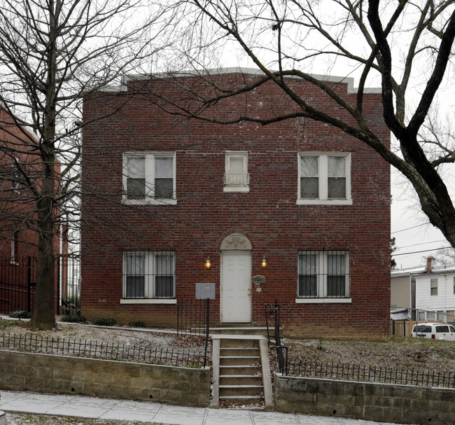 1509-1511 25th St SE in Washington, DC - Foto de edificio - Building Photo