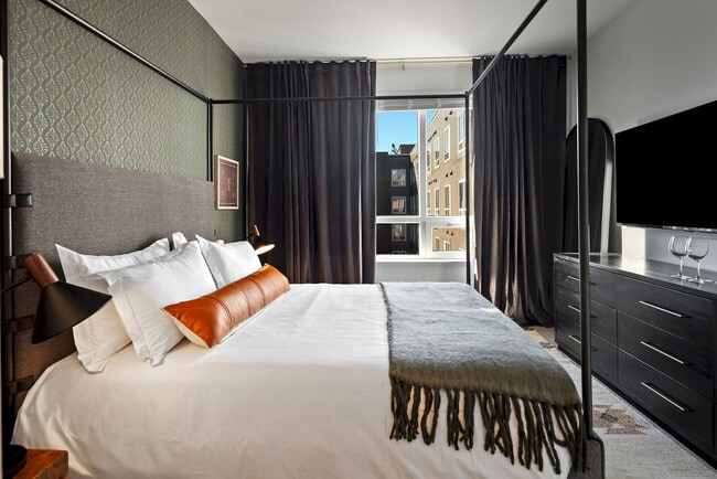 484 2nd St, Unit SI FL2-ID1380130P