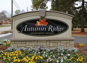 Autumn Ridge in Lagrange, GA - Building Photo - Building Photo