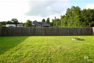 17349 Lewis Smith Dr in Foley, AL - Building Photo - Building Photo