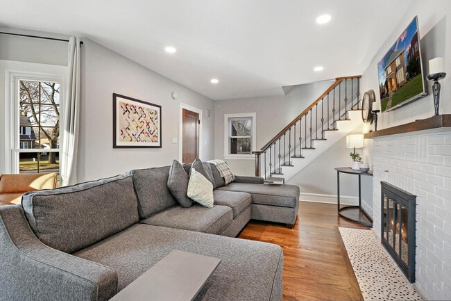 property at 1317 N Jackson St