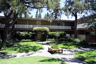 Greenpointe in Santa Clara, CA - Building Photo - Building Photo