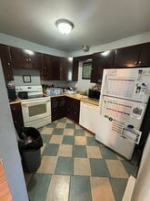 1339 S Howard St, Unit A in Allentown, PA - Building Photo - Building Photo