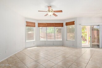 3316 E Tierra Buena Ln in Phoenix, AZ - Building Photo - Building Photo