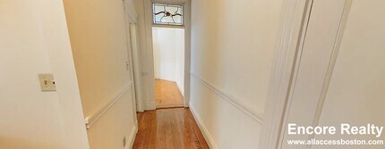 16 Queensberry St in Boston, MA - Building Photo - Building Photo