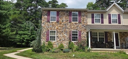 20 Normans Ford Dr in Sicklerville, NJ - Building Photo - Building Photo