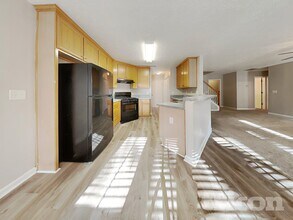 280 Lassiter Dr in Covington, GA - Building Photo - Building Photo